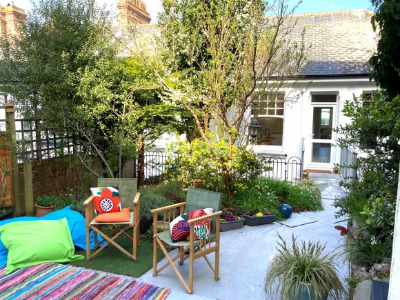 View Full Details for Fore Street Brixham