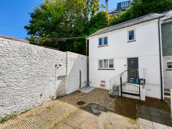 View Full Details for Cavern Road, Brixham