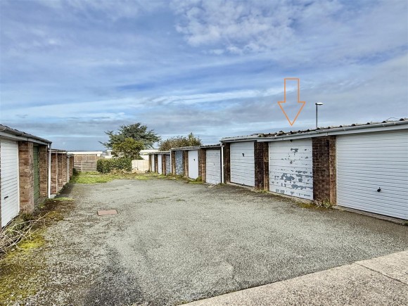 View Full Details for Marina Close Brixham