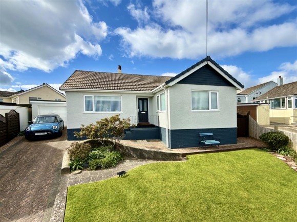 View Full Details for Higher Copythorne, Copythorne, Brixham